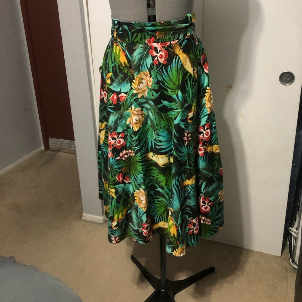 Pinup Girl parrot print Doris skirt!